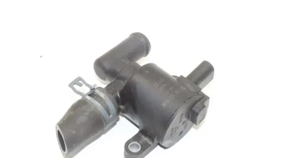 Audi A3 S3 8V Electric auxiliary coolant/water pump 5Q0122096K