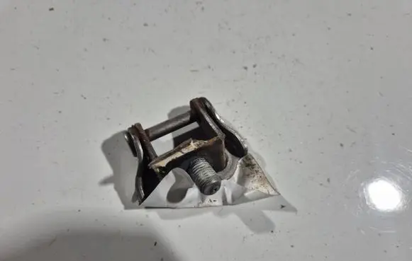 Toyota Yaris Front door upper hinge 