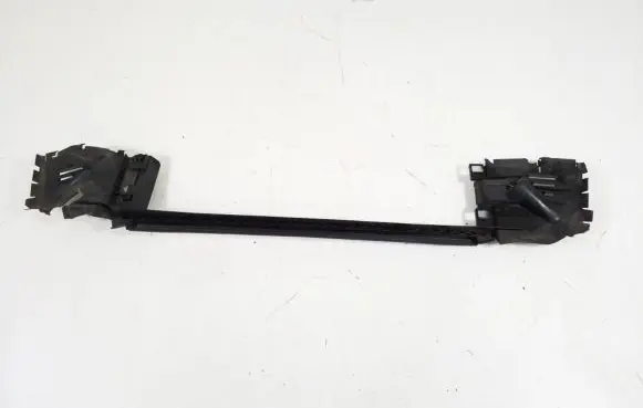 Mercedes-Benz CL C216 Intercooler air guide/duct channel A2215052430
