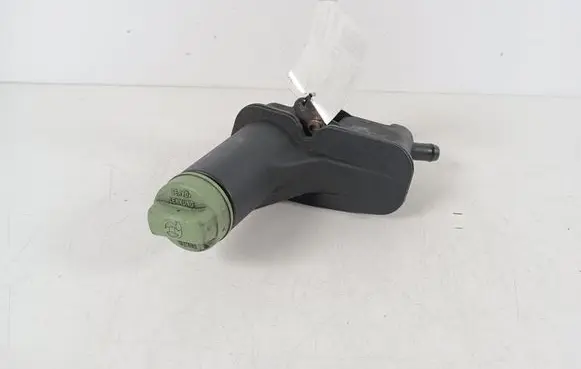 Volkswagen II LT Power steering fluid tank/reservoir 2D0422371