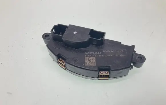Volvo XC40 Heater blower fan relay 8888773976 31497512