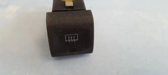 Opel Vectra B Windscreen/window heater switch 90457319