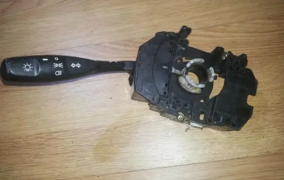 Mitsubishi Colt Indicator stalk m80g21e90