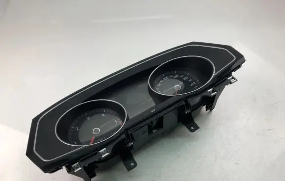 Volkswagen PASSAT B8 Speedometer (instrument cluster) 3G0920741B