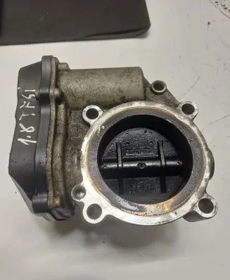 Audi A3 S3 8P Throttle valve 06F133062G