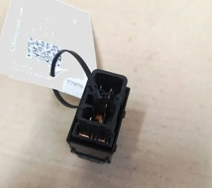 Hyundai Santa Fe Electric window control switch