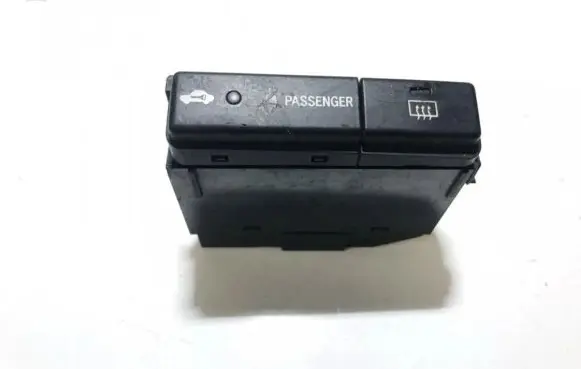 Toyota Avensis T250 Windscreen/window heater switch 8479005110d ms47410-0750
