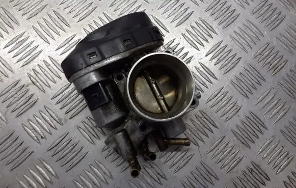 Volkswagen Golf IV Throttle valve position sensor 06A133062A