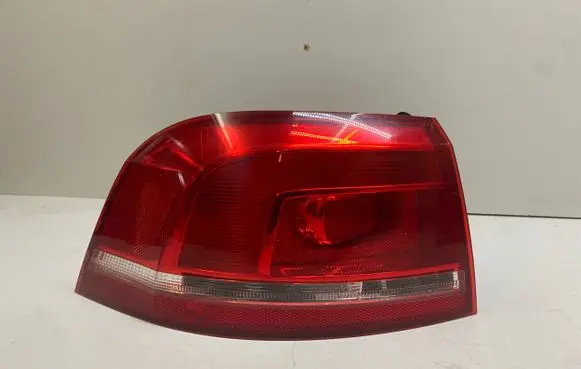 Volkswagen PASSAT B7 Rear/tail lights 3AF945095C 345945095C