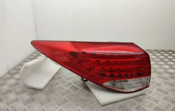 Hyundai i40 Rear/tail lights 924013Z000