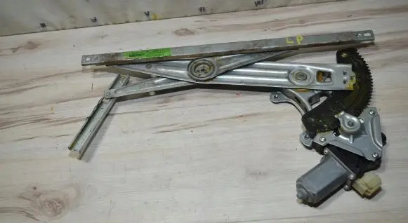Nissan Note (E12) Front door window regulator with motor 807311HB2A