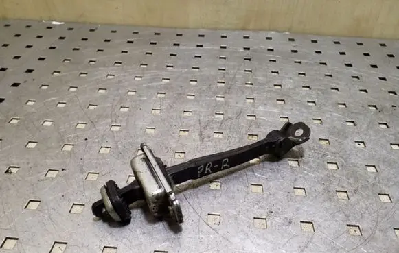 Opel Antara Front door check strap stopper