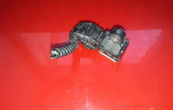 Ford Focus Airbag deployment crash/impact sensor 8V4T14B006AA 1208294