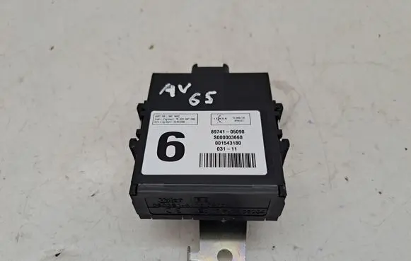 Toyota Avensis T270 Door central lock control unit/module 0603B1A 8974105090 10R0206034