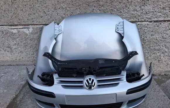 Volkswagen Golf V Front piece kit 