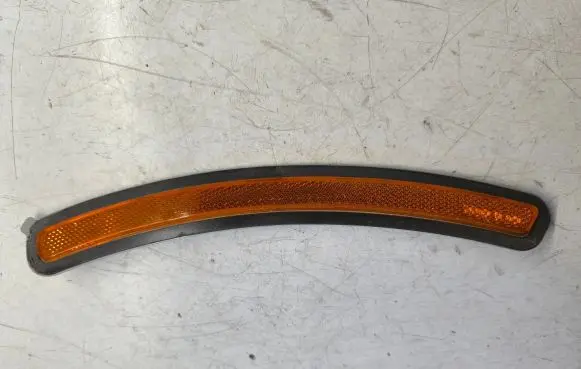 BMW X5 G05 Front reflector 7437080 605102 230952