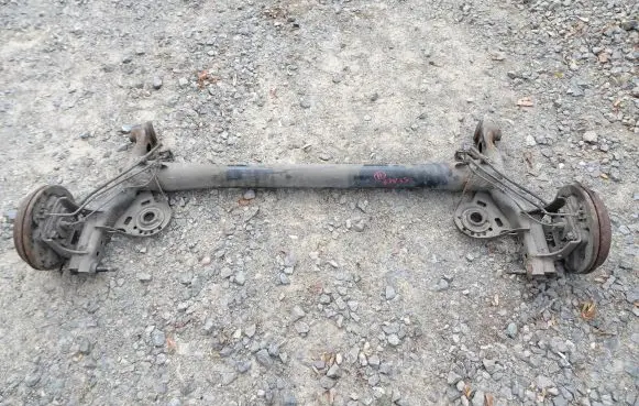 Suzuki Swift II Rear axle beam 