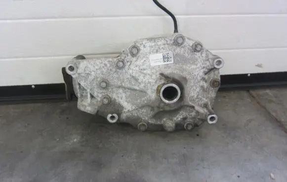 BMW X5 E70 Front differential 7552531