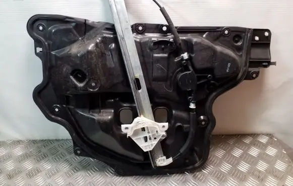 Front window lifting mechanism without motor