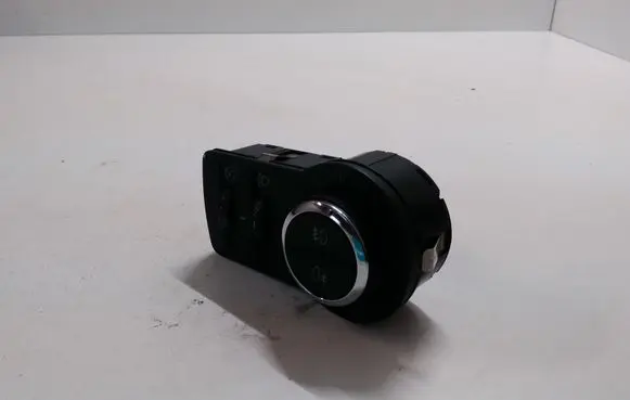 Opel Insignia A Light switch