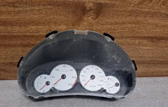Peugeot Partner Speedometer (instrument cluster) 555000301203