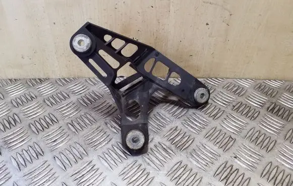 Seat Altea XL Gear shift cable bracket 1K0711789G