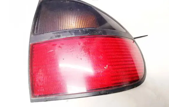 Renault Laguna I Rear/tail lights valeo2225