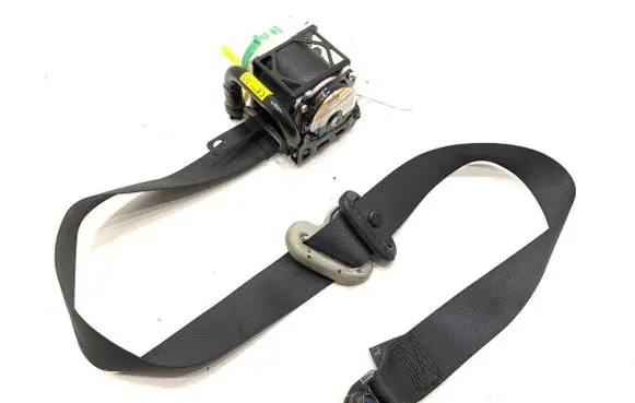 Suzuki Vitara (LY) Front seatbelt