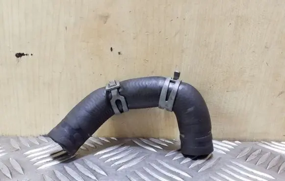 Volkswagen Tiguan Engine coolant pipe/hose