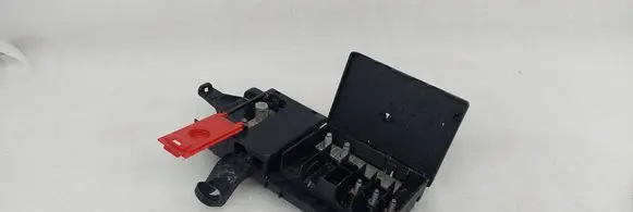 Audi Q8 Current control relay 4M0941823E
