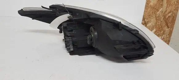 Toyota Prius (XW30) Headlight/headlamp 4731 5346 KOITO4731