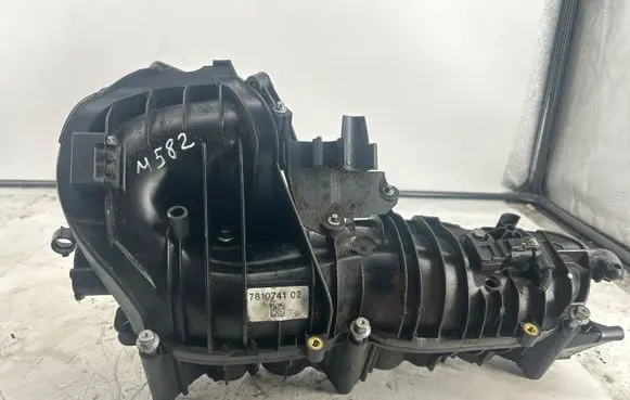 BMW 3 E90 E91 Intake manifold 7810178
