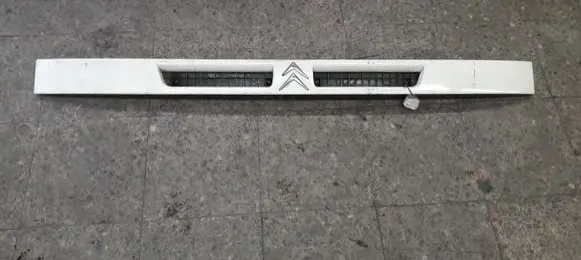 Citroen Relay I Front bumper upper radiator grill 1305094080