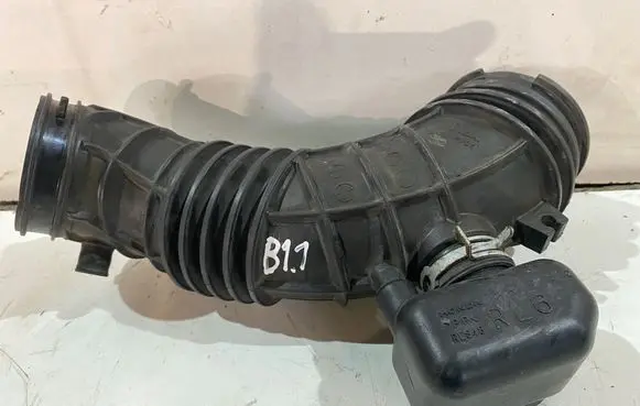 Honda Accord Intake resonator RES48