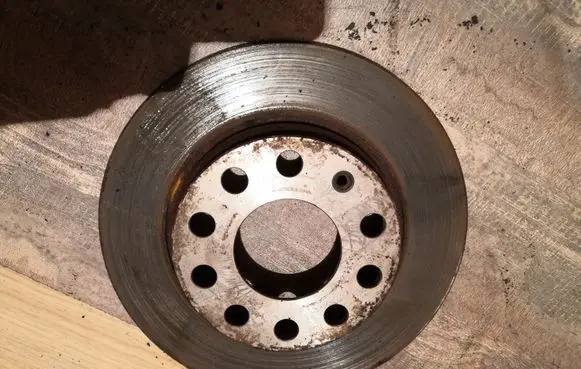 Audi A4 S4 B7 8E 8H Rear brake disc
