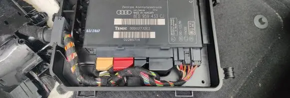 Audi A4 S4 B7 8E 8H Other control units/modules 8E0959433CJ