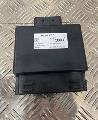 Audi Q5 SQ5 Power management control unit 8K0959663F 120007070 8K0959663