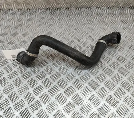 Mercedes-Benz E W213 Engine coolant pipe/hose A2535014282