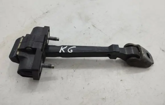 Renault Clio IV Rear door check strap stopper