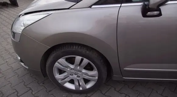 Peugeot 5008 II Fender EVGC