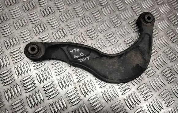 Rear control arm
