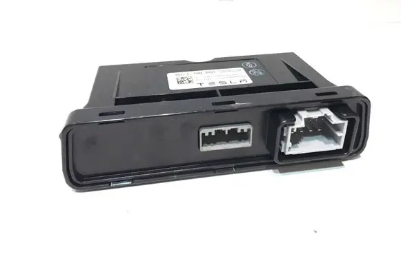 Tesla Model X Hand brake control module 100761800E