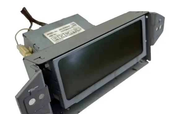 Toyota Avensis T250 Screen/display/small screen 8611005020 326038 CNTS6270LC