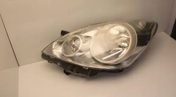 Nissan Note (E11) Headlight/headlamp
