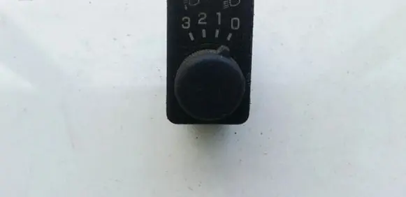 Nissan Primera Headlight level height control switch 0503
