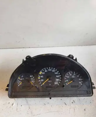 Mercedes-Benz ML W163 Speedometer (instrument cluster) A1635400047