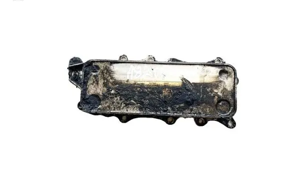 Engine oil radiator