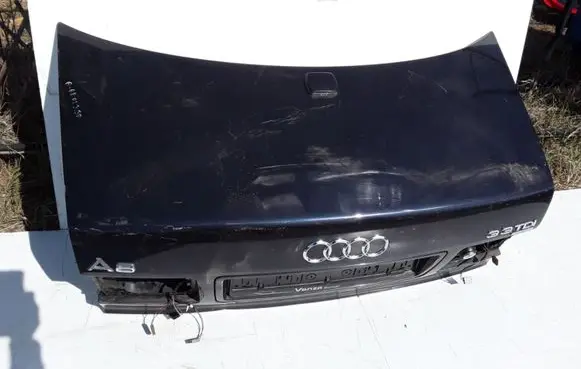 Audi A8 S8 D2 4D Tailgate/trunk/boot lid
