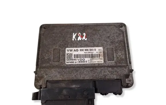 Volkswagen Polo IV 9N3 Engine control unit/module 03E906023D 5WP4050204
