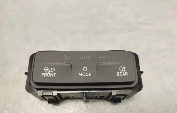 Volkswagen Tiguan Other devices 571941633A